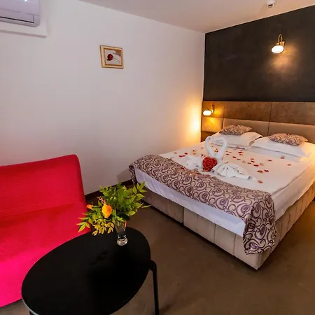 Corsa 3* Mangalia