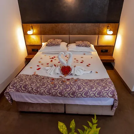 Corsa Hotel