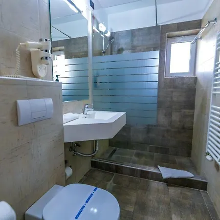 Corsa Hotel 3*